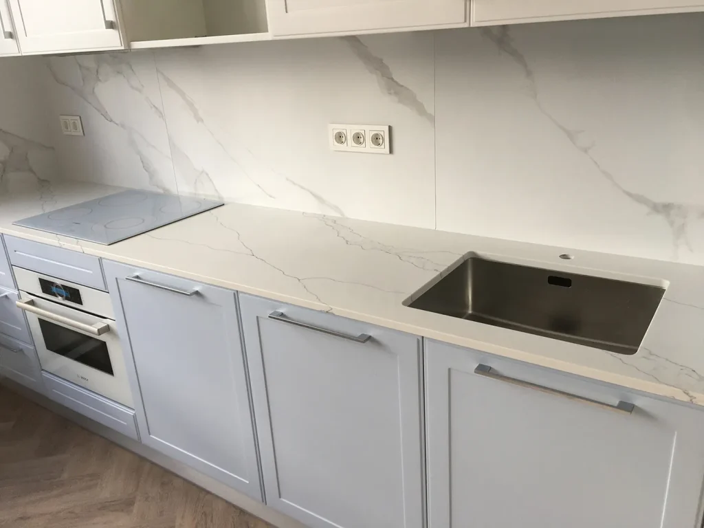 Столешница из кварцевого камня Avant Quartz 7000 Калакатта Эно — фото 2 — MAS — Modern Acrylic Stone