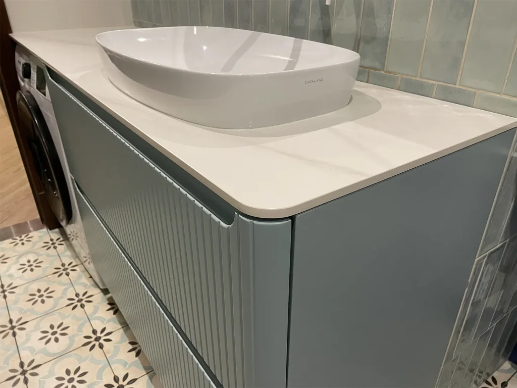 Стільниця з широкоформатного керамограніту Keralini Lasa White — фото 3 — MAS — Modern Acrylic Stone