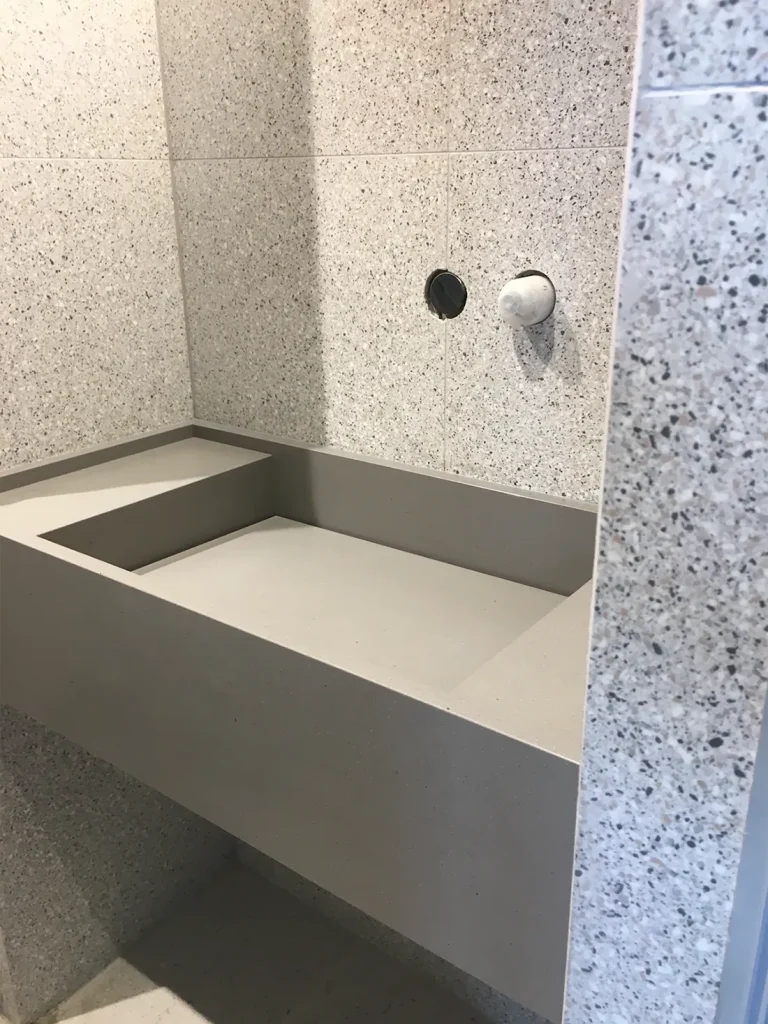 Умывальник из кварцевого агломерата Caesarstone 4003 Sleek Concrete — фото 1 — MAS — Modern Acrylic Stone