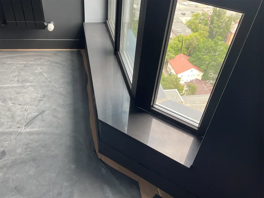 Підвіконня з кварцового агломерату Atem Antracita 1119 — фото 4 — MAS — Modern Acrylic Stone