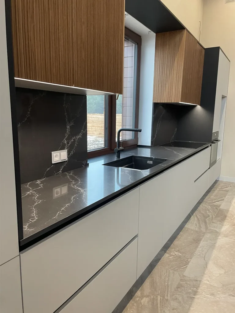 Столешница и фартук из кварцевого агломерата Atem Calacatta Elegance 1119 — фото 3 — MAS — Modern Acrylic Stone