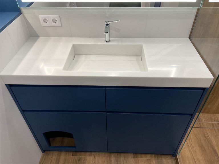 Стільниця з щільовою раковиною з акрилового каменю Grandex P-103 Pure Translucent — фото 1 — MAS — Modern Acrylic Stone